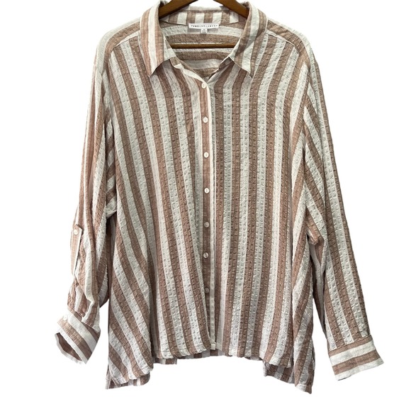 Jane + Delancey Tops - Jane + Delancey Button Front Shirt Women 3X Roll Tab Seersucker Coastal Preppy